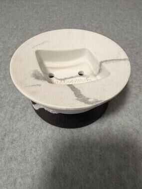 BATH & BODY WORKS WHITE WITH BLACK MARBLE CERAMIC FOAMING SOAP HOLDER NEW